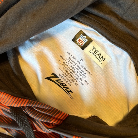 CLEVELAND BROWNS LIGHTWEIGHT HOODIE - Picture 7 of 8